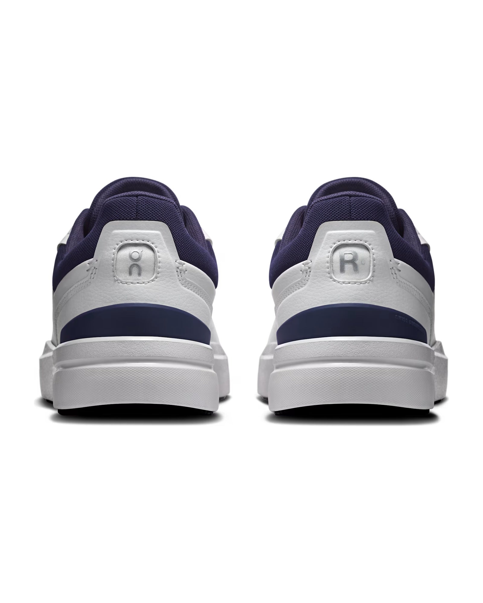 On THE ROGER Advantage 'White/Midnight' Lifestyle Sneakers