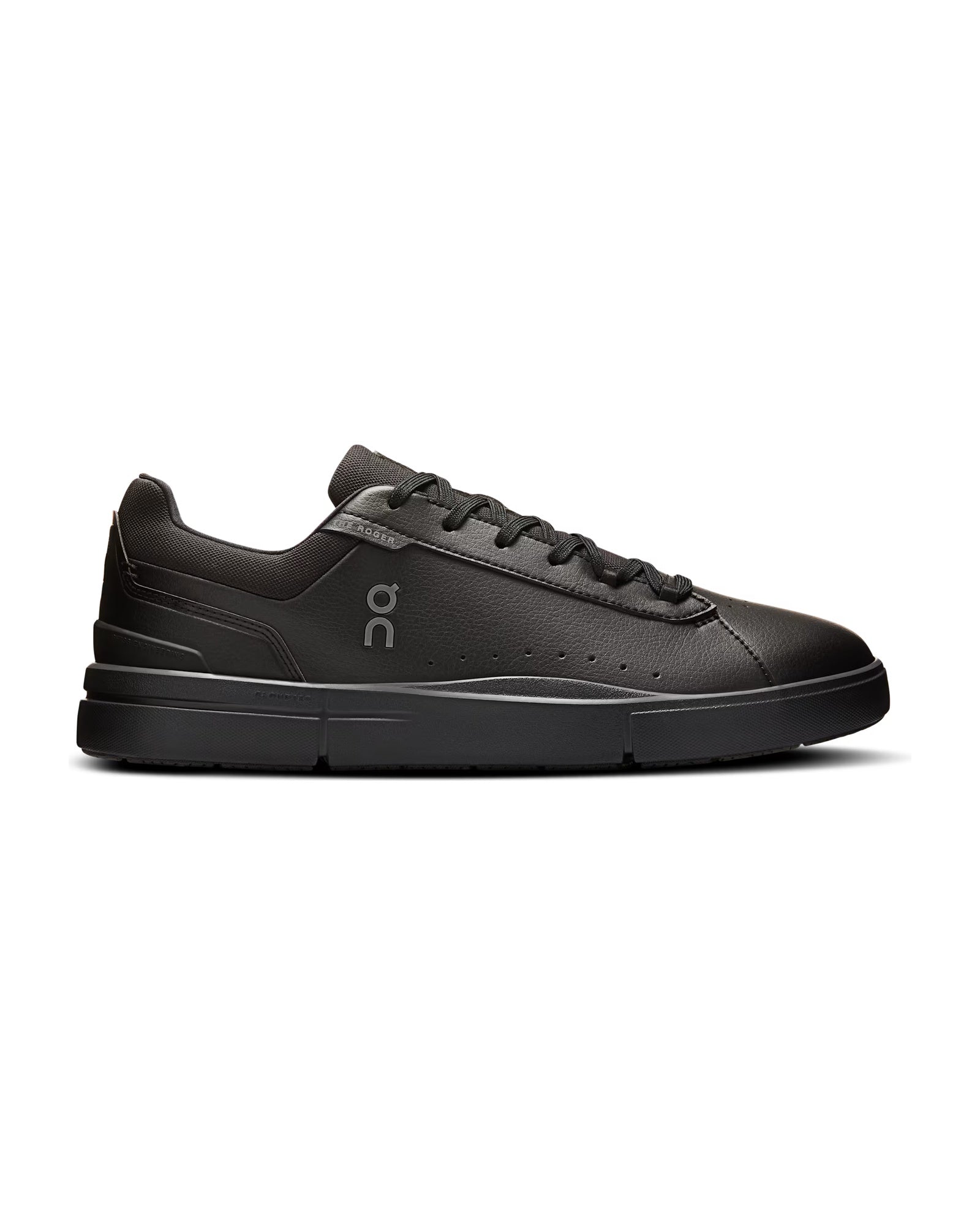 On THE ROGER Advantage 'Black/Black' Lifestyle Sneakers