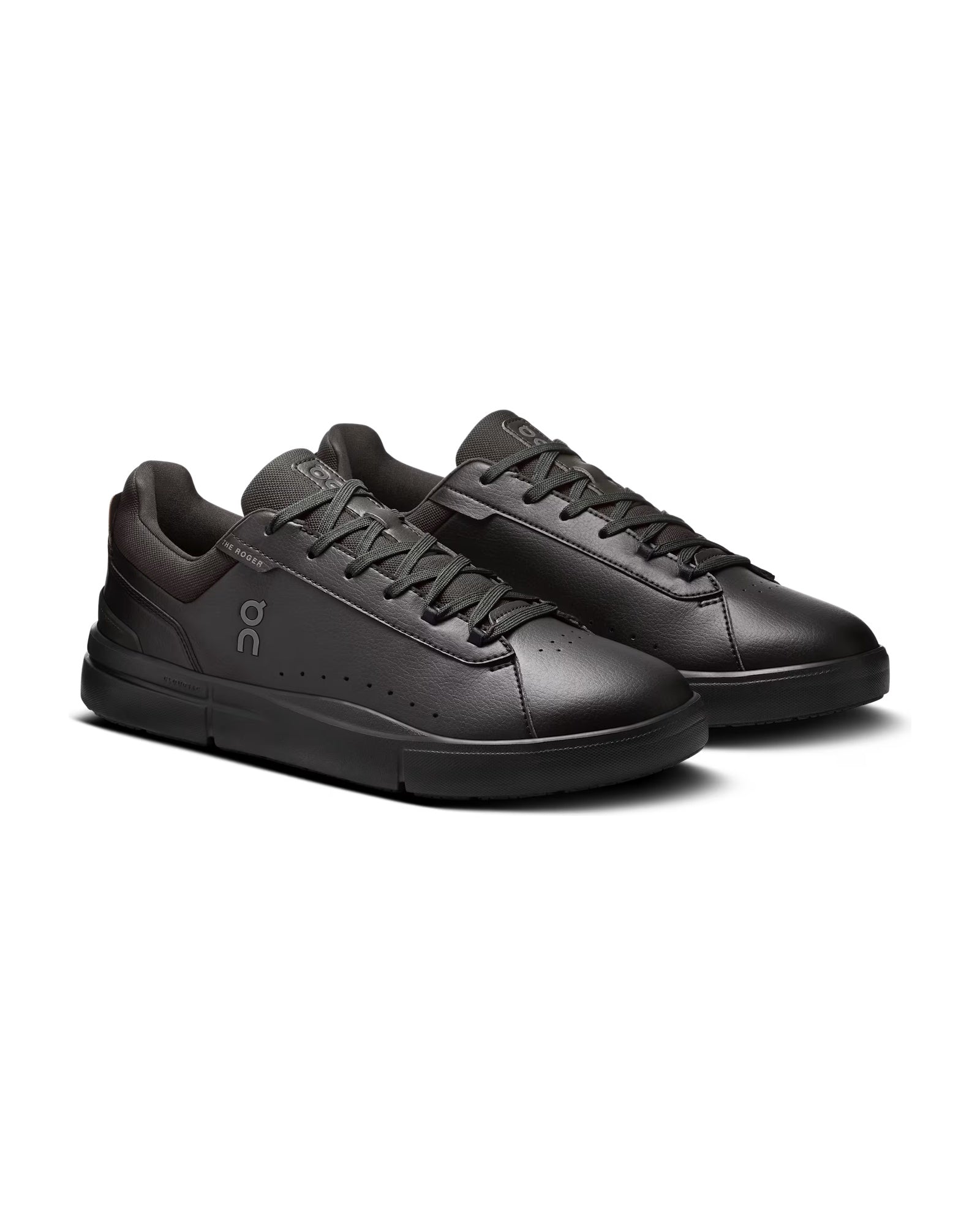 On THE ROGER Advantage 'Black/Black' Lifestyle Sneakers