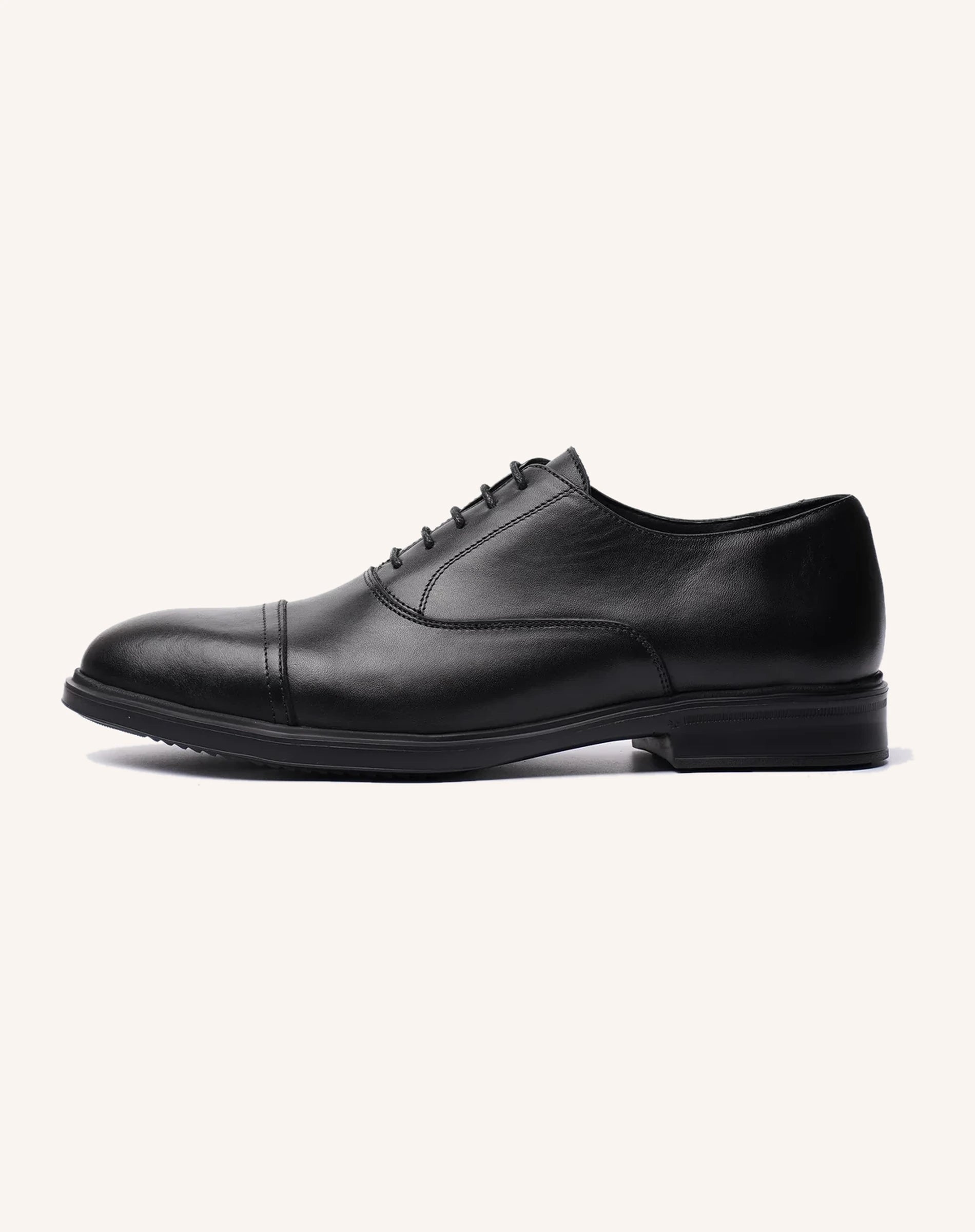 Cap-Toe Black Leather Oxford Shoes for Men